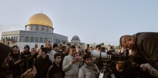 How is the start of Ramadan determined – and does it begin in the UK today? | UK News