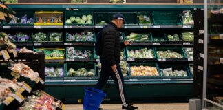 Tesco and other supermrkets offer ‘secret’ codes that tell you when discounts are about to vanish