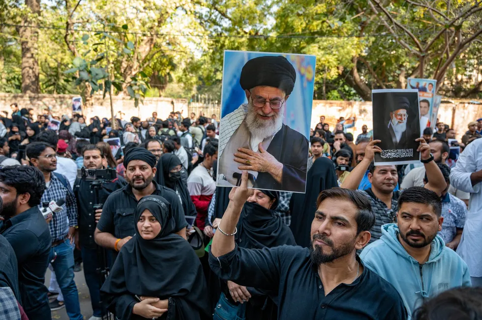 Pro-Iran demonstrators grieve the Ayatollah's death