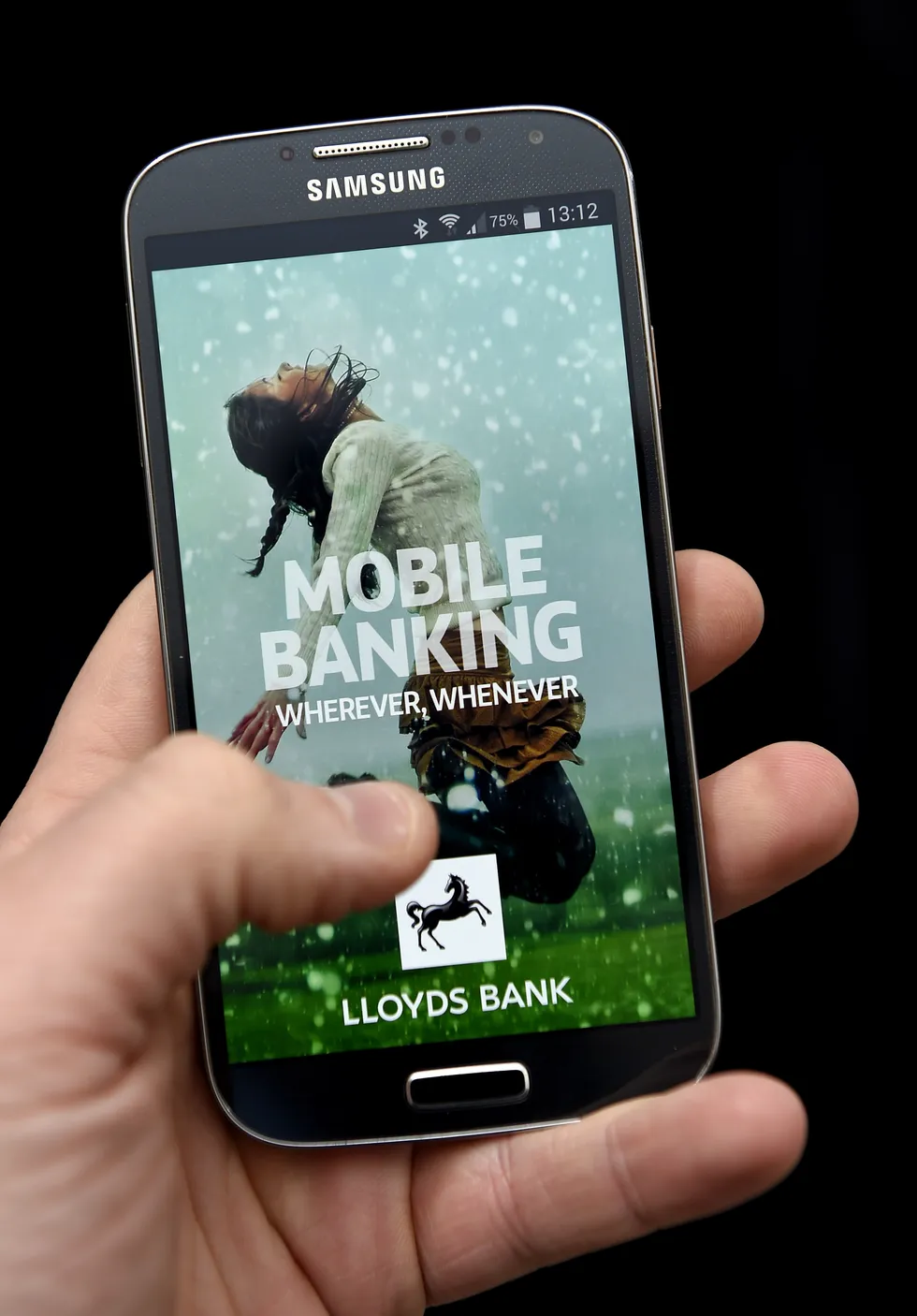 The Lloyds Bank banking app is used on a Samsung Galaxy S4