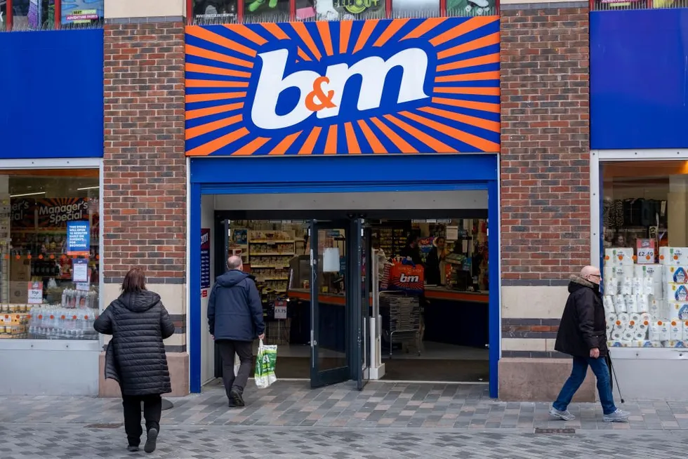 B&M
