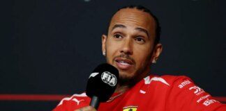 Lewis Hamilton raises suspicions over Mercedes after George Russell dominated Australian qualifying