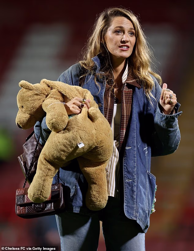 After the match, Lively stepped out onto the field to greet some of the Wrexham players