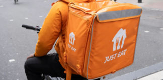 Neighbour row erupts as delivery drivers ‘caught staring into couple’s home’ after much-loved tearoom replaced by takeway