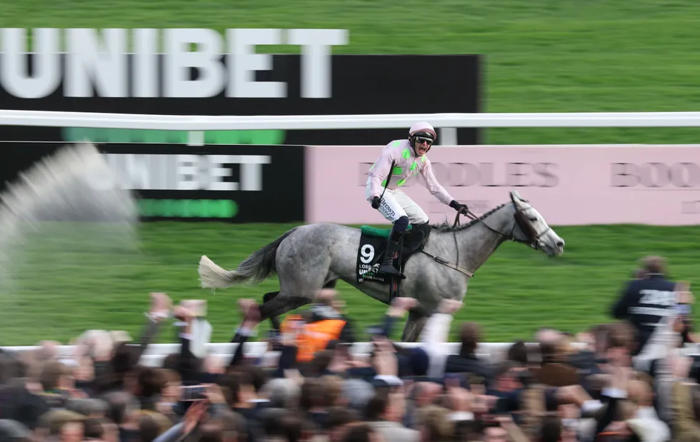 Lossiemouth absolutely thrashed the rest of the competition, finishing nearly seven lengths