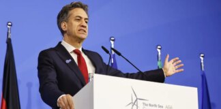 Ed Miliband’s £125bn Net Zero drive will see 30% energy bill surge, researchers say