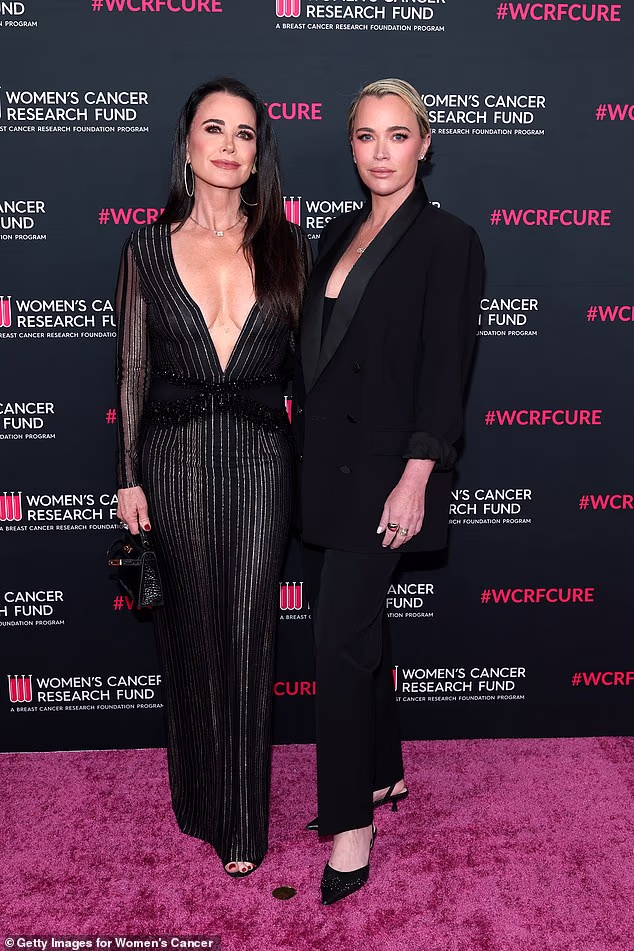 Richards posed with former co-star Teddi Mellencamp Arroyave, 44, who's been battling stage 4 cancer