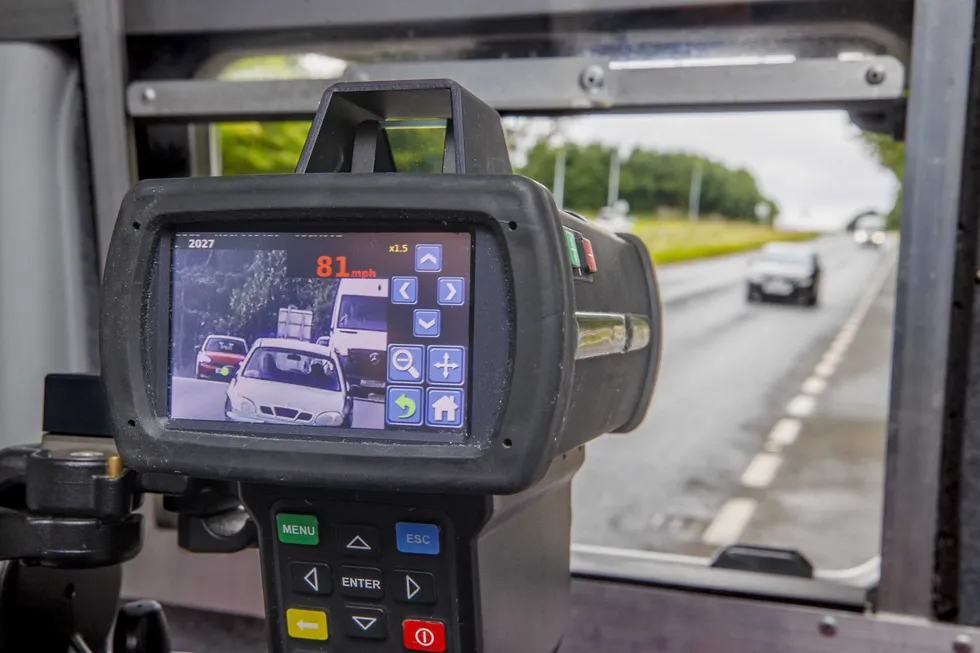Mobile speed camera