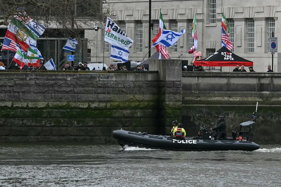 Quds protest police boat