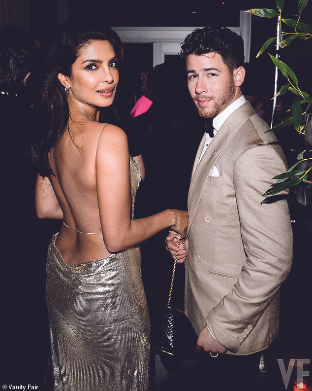 Priyanka Chopra looked jaw-dropping as she joined husband Nick Jonas, who was valliantly holding her handbag