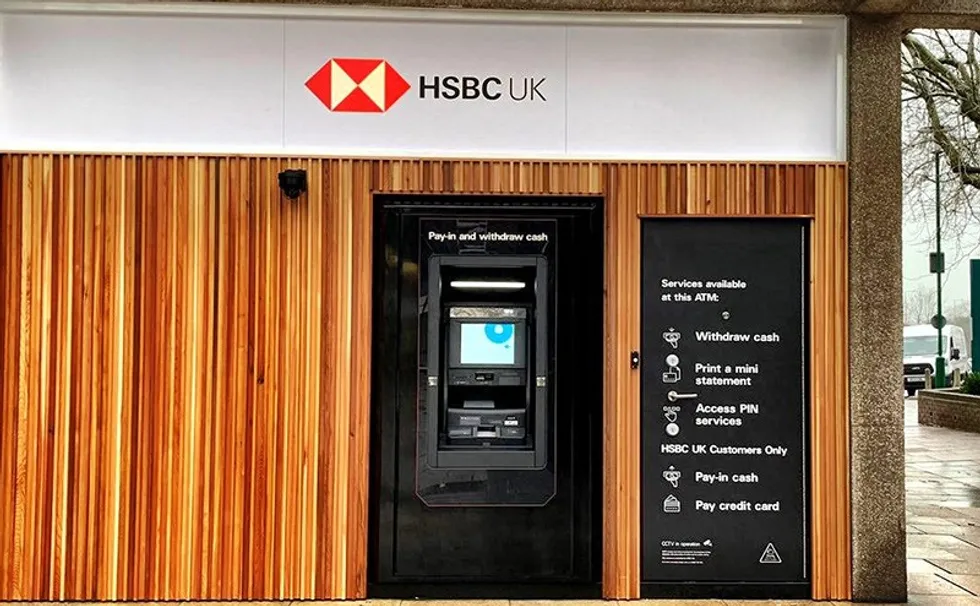 HSBC UK cash pod showing ATM