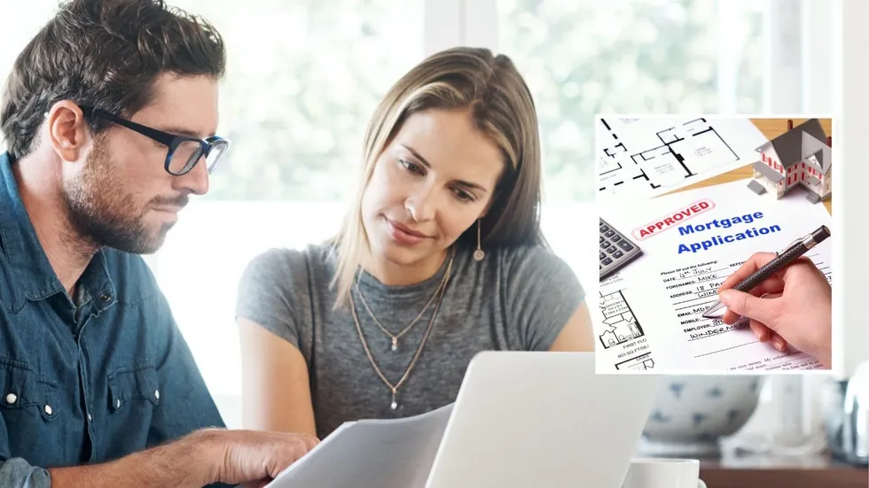 Couple at laptop looking at mortgage