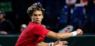 Canadian stars Diallo and Shapovalov win while Andreescu is eliminated