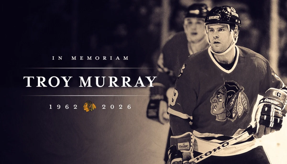 Chicago Blackhawks honour Troy Murray with tribute and moment of silence at united center