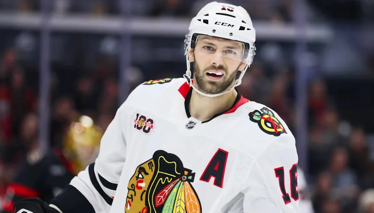 Jason Dickinson reportedly headed to Oilers in trade with Chicago Blackhawks