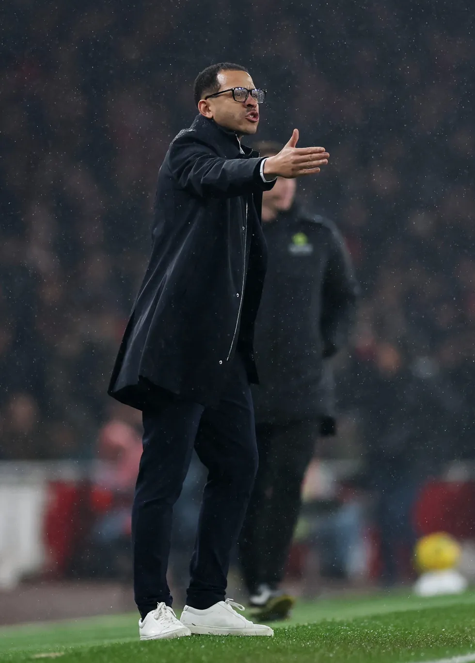 Liam Rosenior has seen Chelsea stutter in their last two Premier League matches