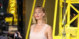 Margot Robbie doesn’t look like this anymore! Wuthering Heights star shows off her jaw-dropping new hairstyle