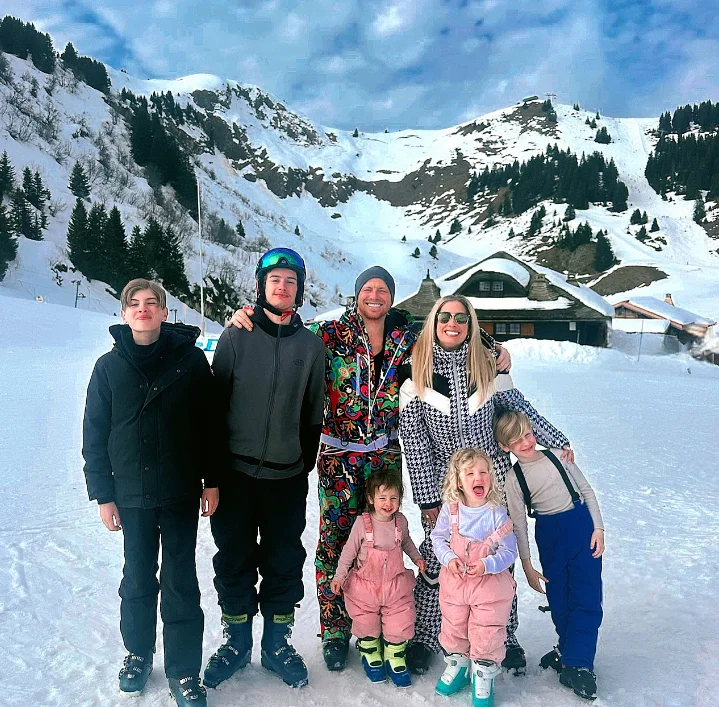 Solomon-Swash family