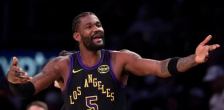 Why was Deandre Ayton ruled out mid-game?