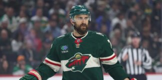 Wild vs Blackhawks as Foligno receives heartfelt welcome from Blackhawks fans after trade