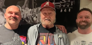 Wrestling legend dies age 74 as heartfelt tributes flood in