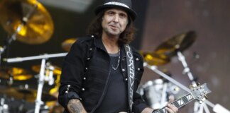 Motorhead guitarist dies aged 64 after ‘complex operation’ in hospital