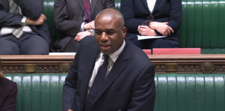 Jury trial changes survive Labour rebellion to clear first Commons hurdle | Politics News