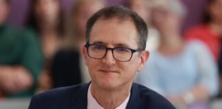 ‘Toxic online spaces’ turning teenagers into cyber criminals, sex offenders and terrorists, NCA chief warns | UK News