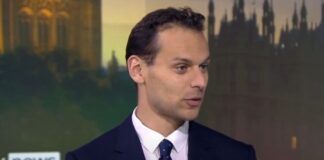 Who is Josh Simons – and why has the ex minister resigned? | Politics News