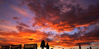 UK weather: Cloud of Saharan dust to bring vibrant sunsets and hazy skies | UK News